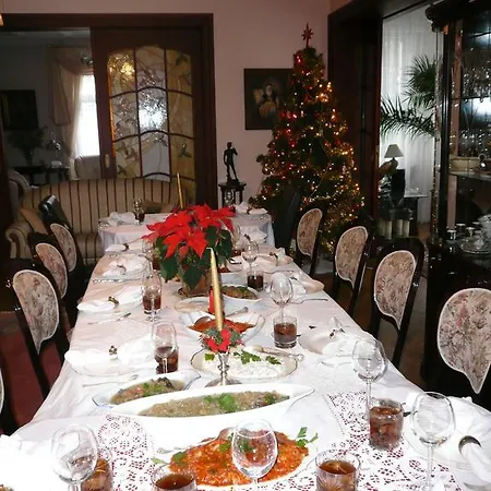 Bed & Breakfast Dworek Genny
