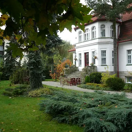 Dworek Genny Casa vacanze *