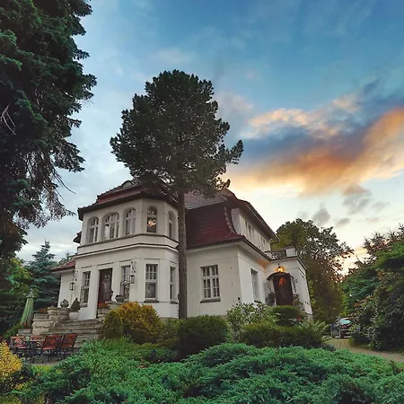 Dworek Genny 4* Polanica-Zdroj