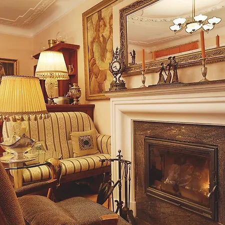 Bed & Breakfast Dworek Genny